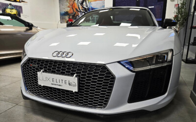 Audi R8 Spyder 5.2 V10 PLUS 610cv FULL SERVICE AUDI_CARBO!