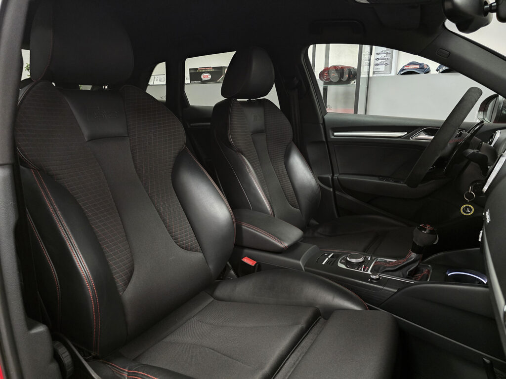 Audi S3 - foto 9 di 25