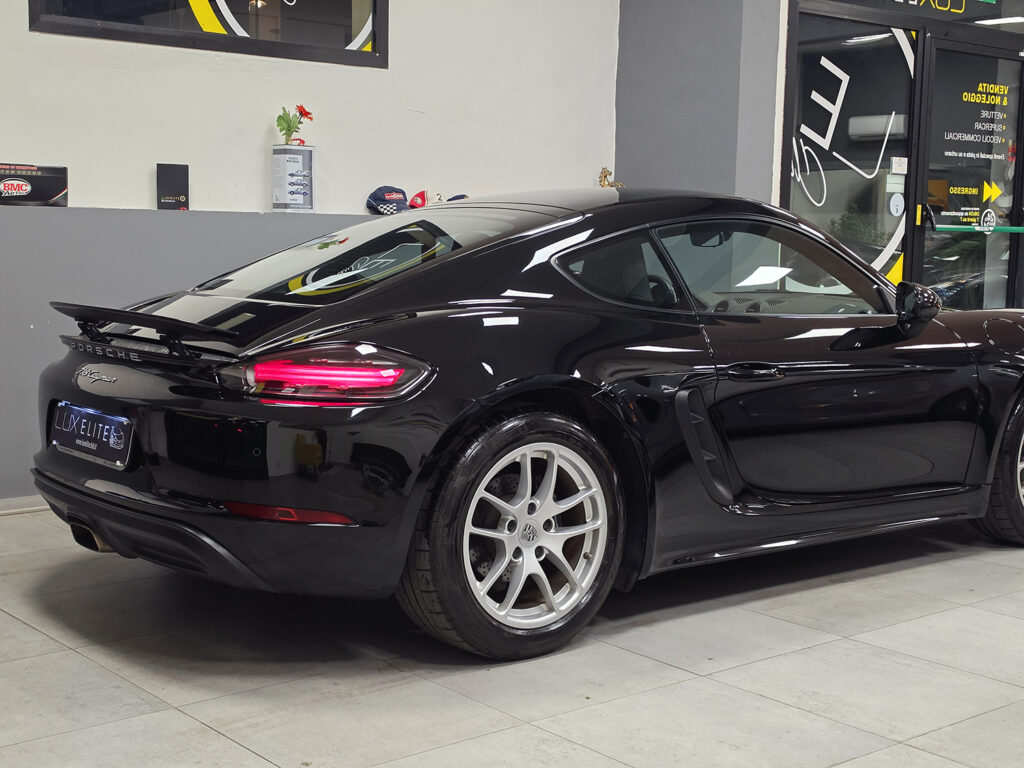 Porsche Cayman - foto 4 di 21